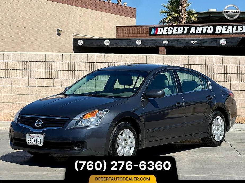 used 2009 Nissan Altima car, priced at $5,500