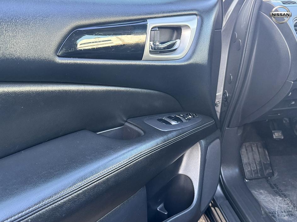 used 2018 Nissan Pathfinder car, priced at $14,999