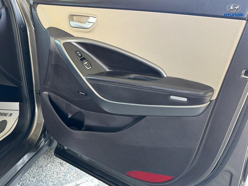 used 2014 Hyundai Santa Fe Sport car, priced at $9,999