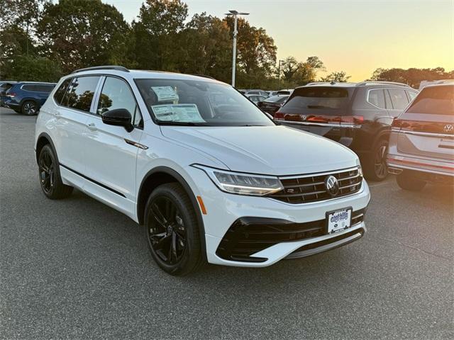 new 2024 Volkswagen Tiguan car, priced at $39,126