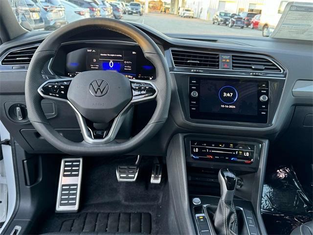 new 2024 Volkswagen Tiguan car, priced at $39,126