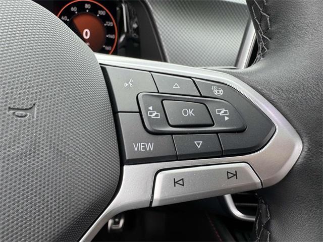 new 2025 Volkswagen Atlas car, priced at $49,476