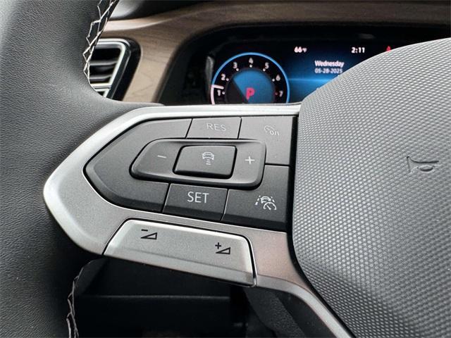 new 2025 Volkswagen Atlas car, priced at $46,690