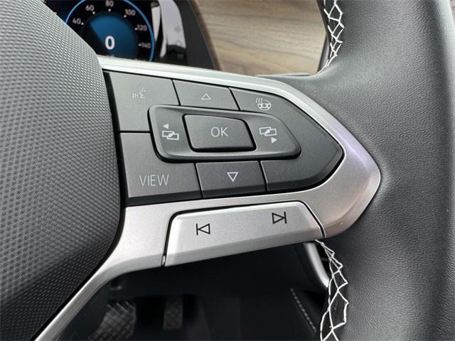 new 2025 Volkswagen Atlas car, priced at $46,920