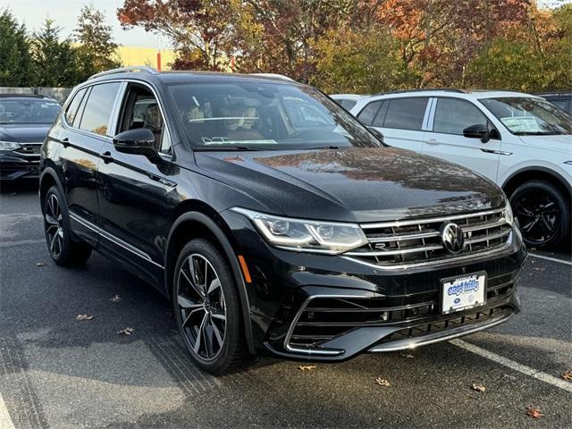 new 2024 Volkswagen Tiguan car, priced at $41,880