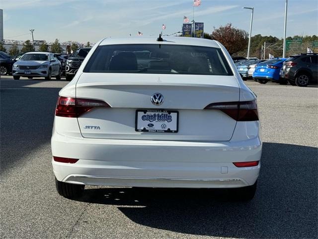 used 2021 Volkswagen Jetta car, priced at $17,234