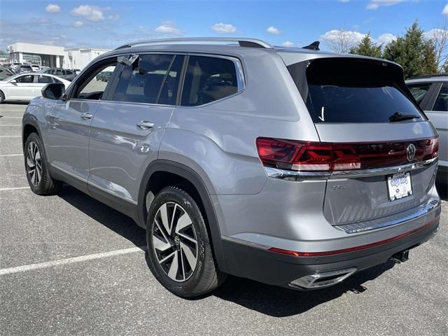 new 2024 Volkswagen Atlas car, priced at $51,801