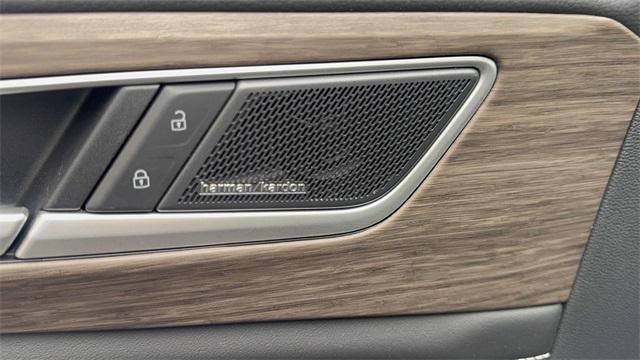 used 2025 Volkswagen Atlas car, priced at $44,891