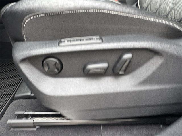 used 2025 Volkswagen Atlas car, priced at $44,891