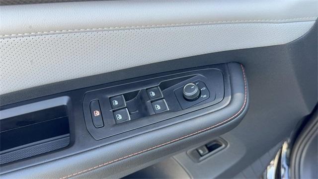 used 2024 Volkswagen Atlas car, priced at $38,128