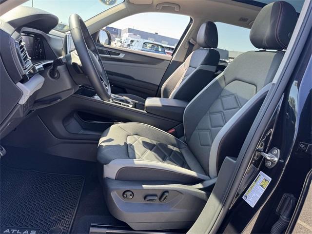 used 2024 Volkswagen Atlas car, priced at $38,128