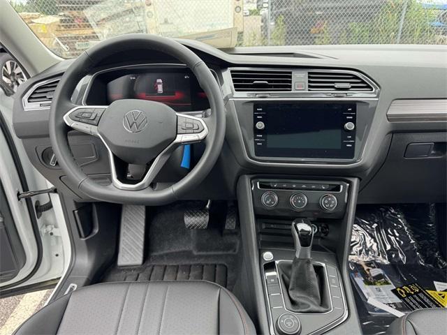 new 2024 Volkswagen Tiguan car, priced at $36,116