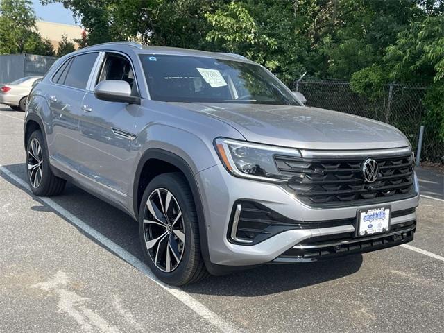 new 2024 Volkswagen Atlas Cross Sport car, priced at $54,681