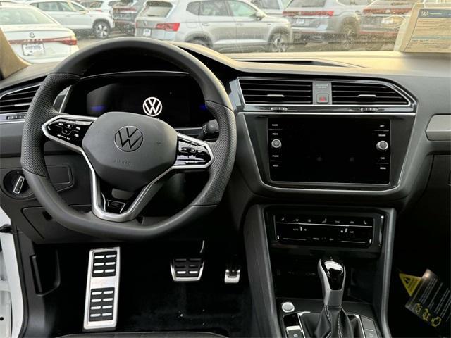 new 2024 Volkswagen Tiguan car, priced at $39,004