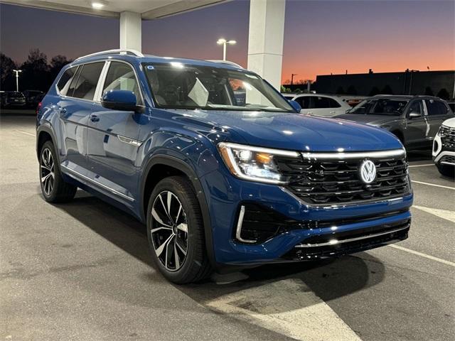 new 2025 Volkswagen Atlas car, priced at $56,721