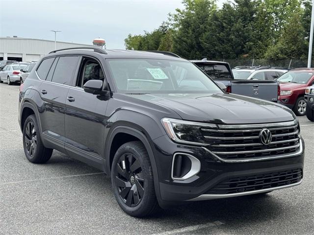 new 2025 Volkswagen Atlas car, priced at $47,285