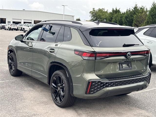 new 2025 Volkswagen Tiguan car