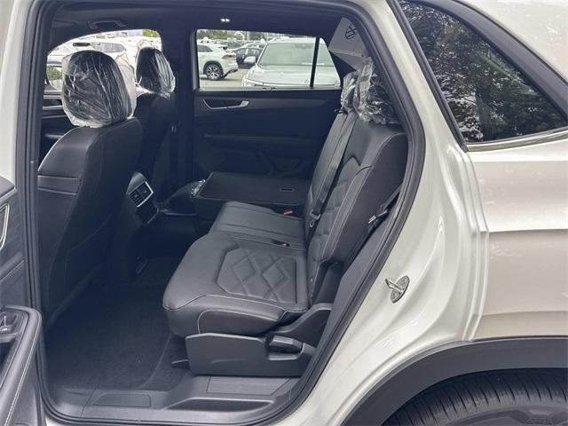 new 2026 Volkswagen Atlas Cross Sport car, priced at $49,025