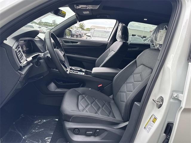 new 2026 Volkswagen Atlas Cross Sport car, priced at $49,025