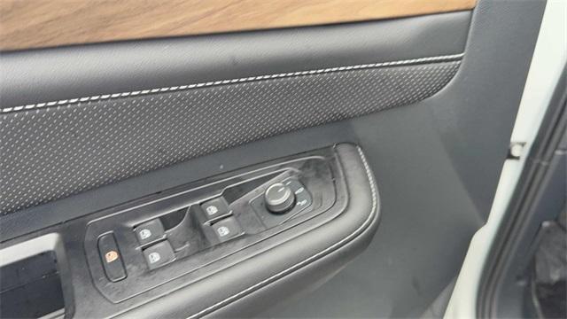 used 2024 Volkswagen Atlas car, priced at $33,965