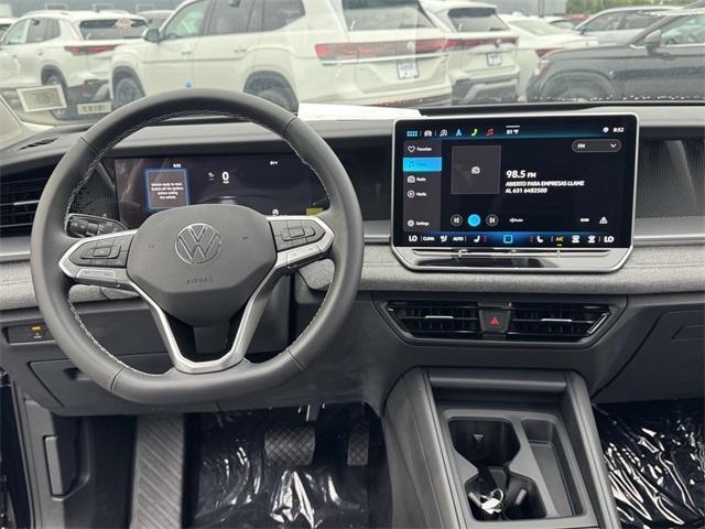 new 2025 Volkswagen Tiguan car, priced at $33,011