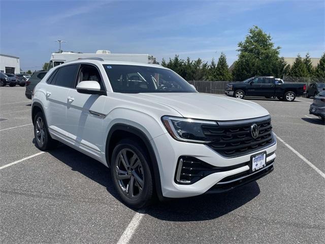 new 2024 Volkswagen Atlas Cross Sport car, priced at $51,415