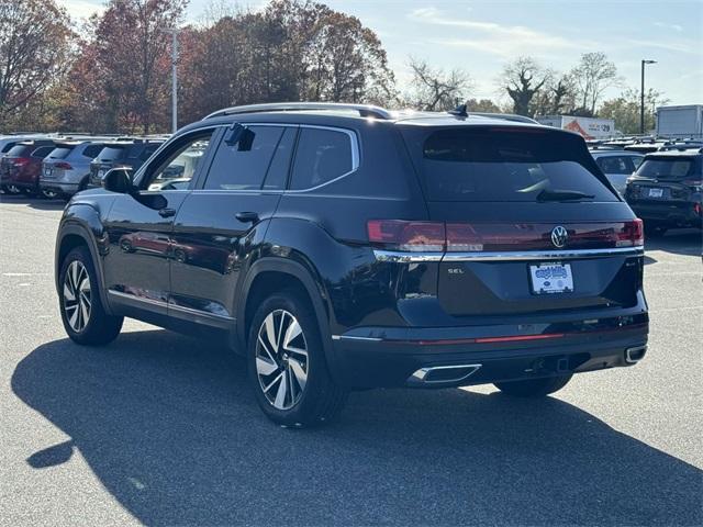 used 2024 Volkswagen Atlas car, priced at $43,172