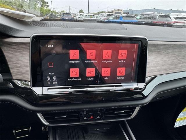new 2025 Volkswagen Atlas car, priced at $56,721