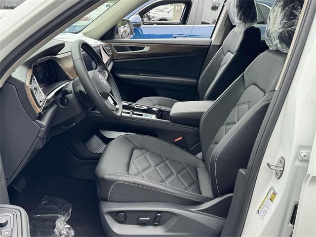 new 2025 Volkswagen Atlas car, priced at $47,980