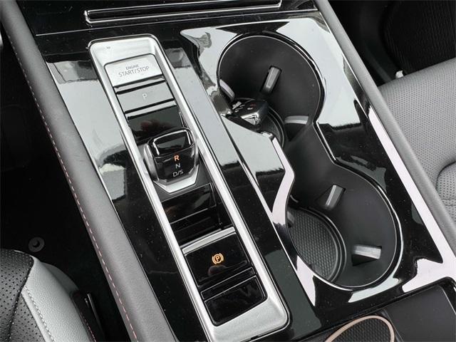 new 2025 Volkswagen Atlas car, priced at $49,476