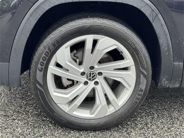 used 2023 Volkswagen Atlas car, priced at $31,718