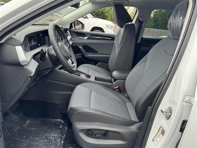 new 2025 Volkswagen Tiguan car, priced at $38,166