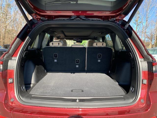 new 2025 Jeep Grand Cherokee car, priced at $48,999