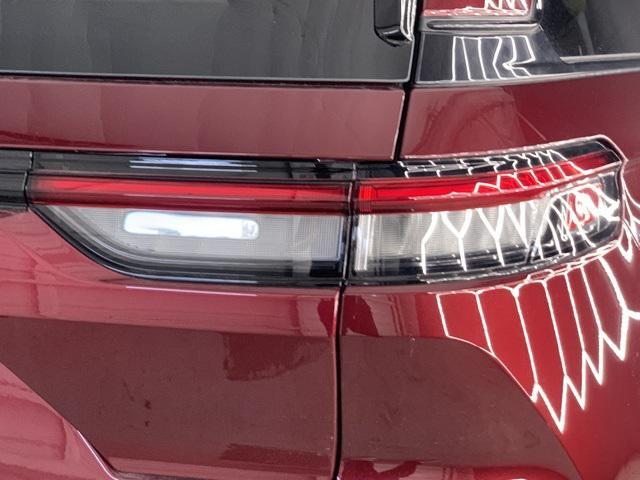 new 2025 Jeep Grand Cherokee car, priced at $49,191