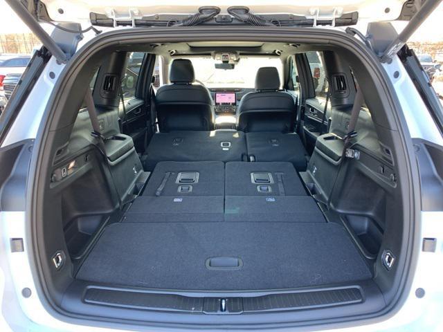 new 2025 Jeep Grand Cherokee L car, priced at $51,224