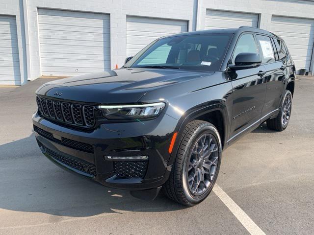 new 2025 Jeep Grand Cherokee L car, priced at $68,411