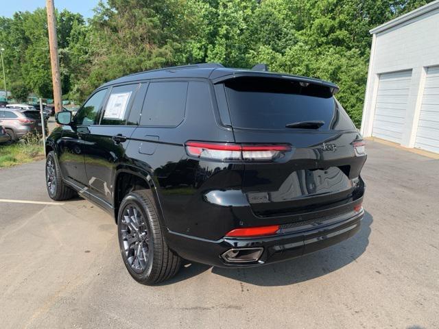 new 2025 Jeep Grand Cherokee L car, priced at $68,411