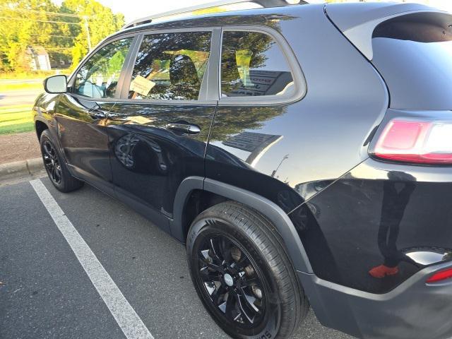 used 2020 Jeep Cherokee car, priced at $17,300