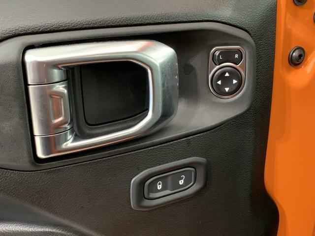 new 2025 Jeep Wrangler car, priced at $44,422