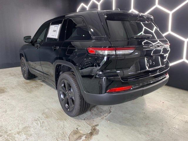 new 2025 Jeep Grand Cherokee car, priced at $48,341