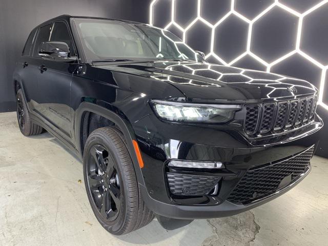 new 2025 Jeep Grand Cherokee car, priced at $52,116