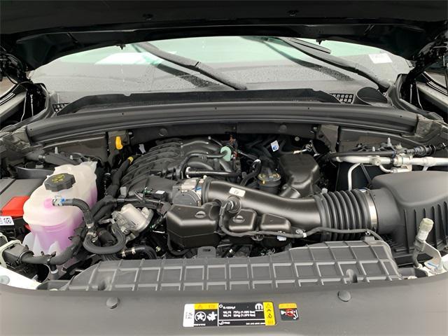 new 2025 Jeep Grand Cherokee car, priced at $51,504