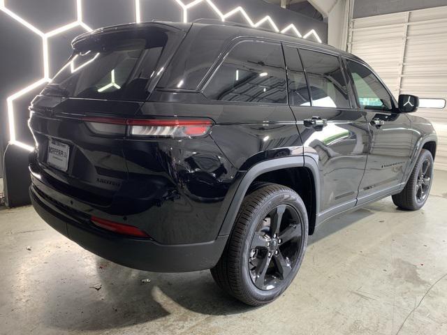 new 2025 Jeep Grand Cherokee car, priced at $52,116