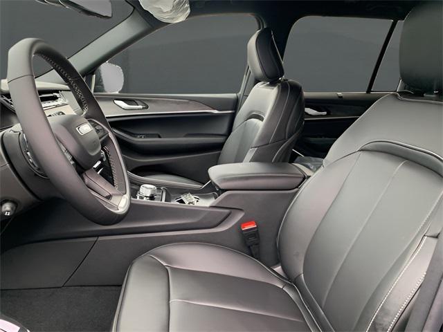 new 2025 Jeep Grand Cherokee car, priced at $51,504