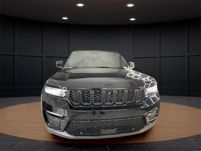 new 2025 Jeep Grand Cherokee car, priced at $51,504