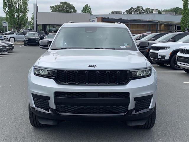 new 2024 Jeep Grand Cherokee L car, priced at $39,238