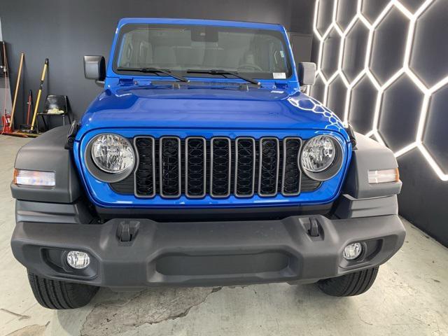 new 2025 Jeep Wrangler car, priced at $44,158