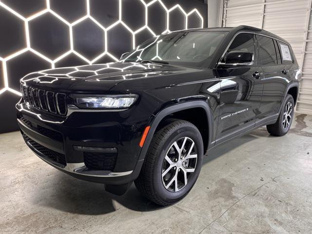 new 2025 Jeep Grand Cherokee L car, priced at $46,007