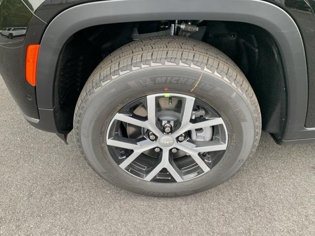 new 2025 Jeep Grand Cherokee L car, priced at $50,655