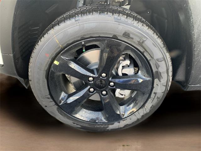 new 2025 Jeep Grand Cherokee L car, priced at $49,914